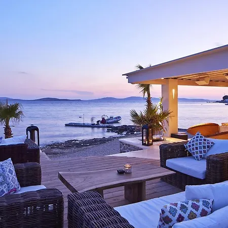 Hippie Chic 3*
