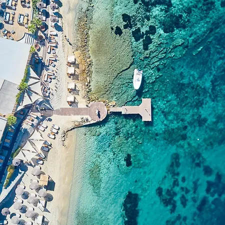 Hippie Chic Hotel Agios Ioannis Diakoftis