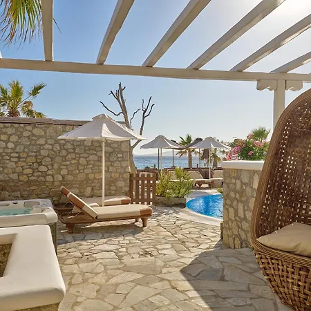 Hippie Chic Hotel Agios Ioannis Diakoftis