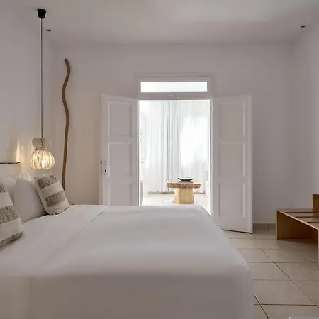 Hippie Chic Hotel 3*