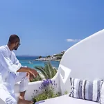 Hippie Chic מלון 3*