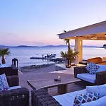 מלון Hippie Chic 3*