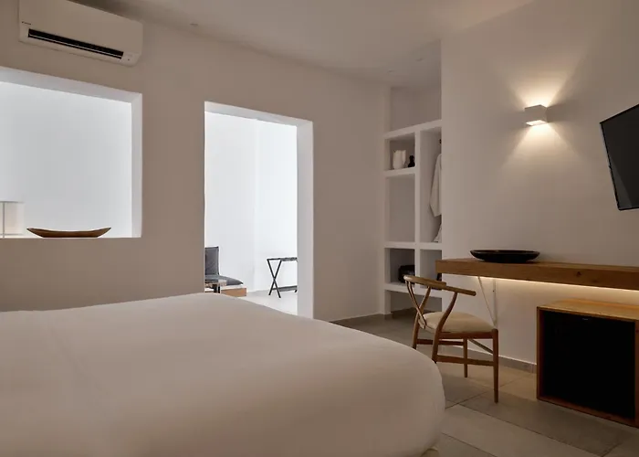 Hippie Chic Hotel Agios Ioannis Diakoftis